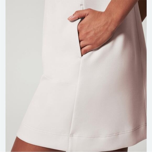 Spanx Air Essentials Mock Neck Dress - Picture 2 of 8